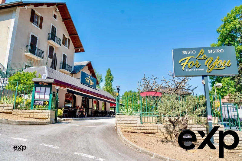 Fonds de commerce - Magasins - 1 118 m²