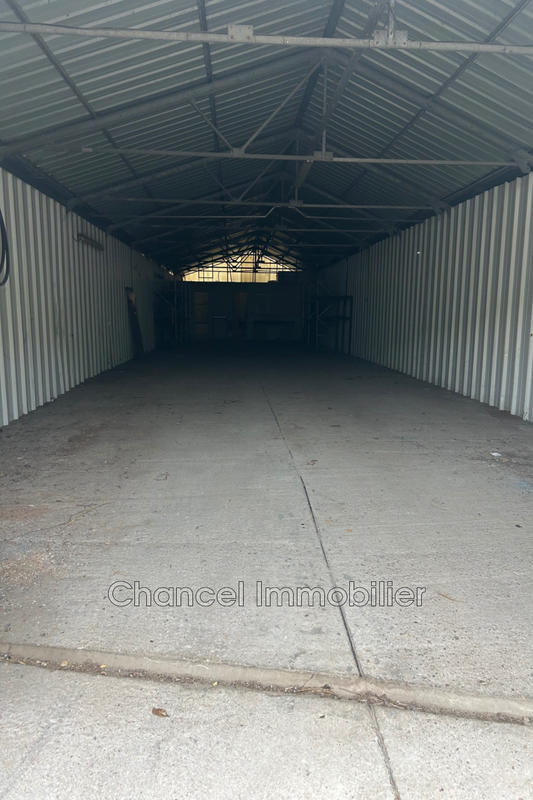 Local commercial - 250 m²