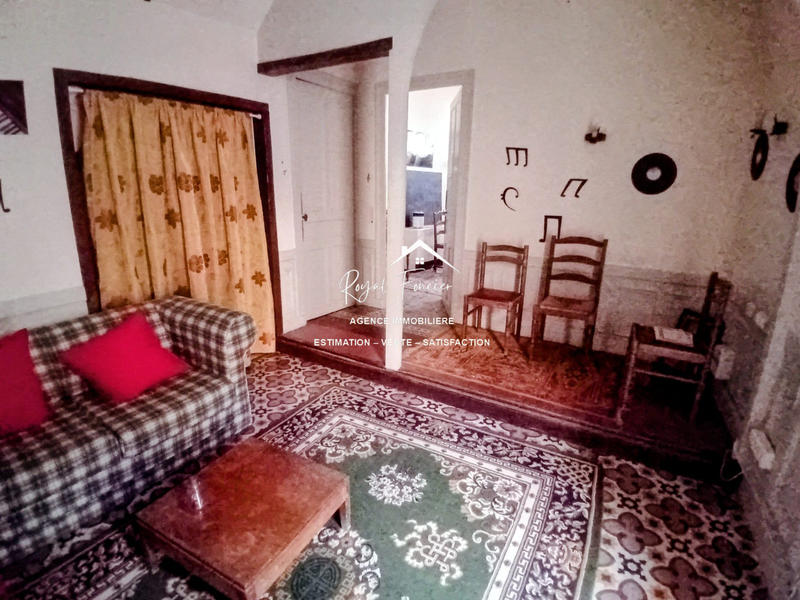 Maison ancienne - 215 m² - 8 pièces