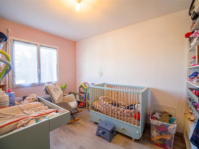 Maison - 79 m² - 4 pièces