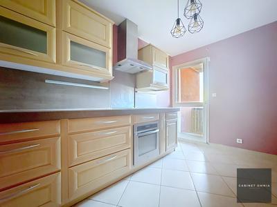 Appartement - 88 m² - 4 pièces