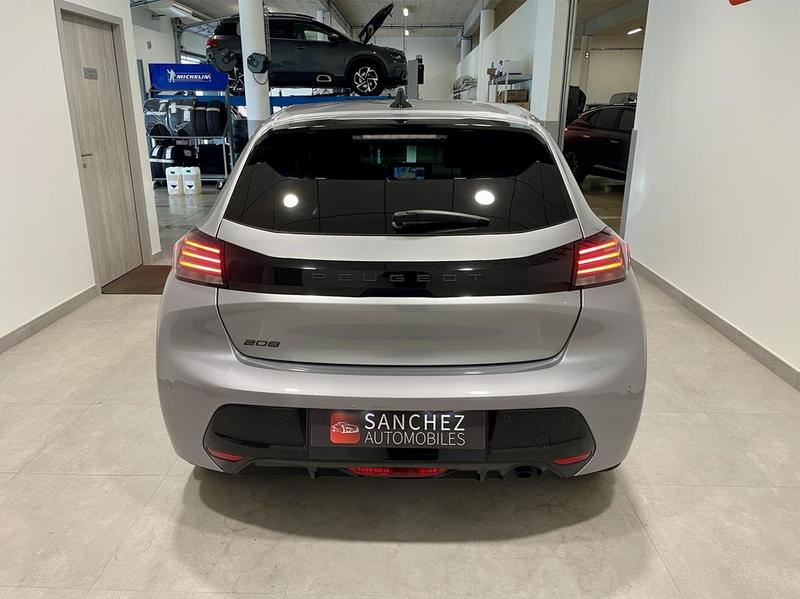 Peugeot 208 II (2) 1.2 Puretech 100 Allure