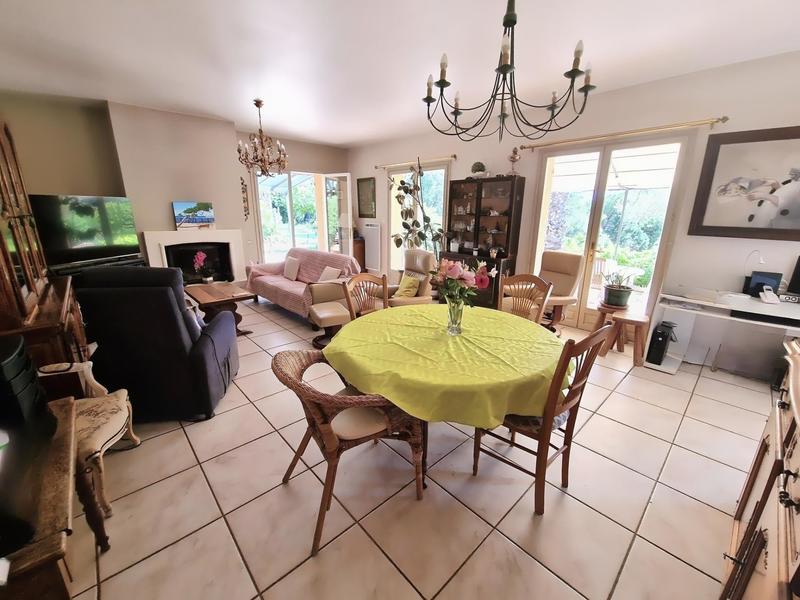 Maison - 137 m² - 4 pièces
