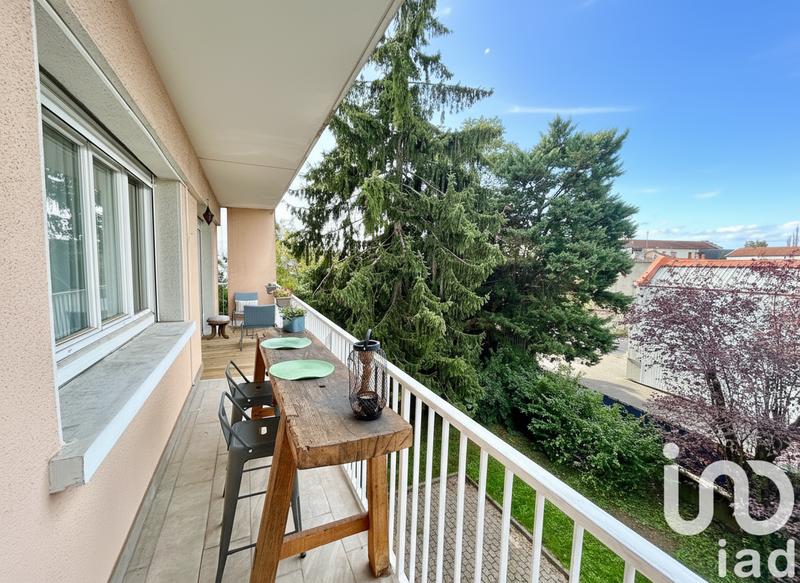 Appartement - 98 m² - 4 pièces