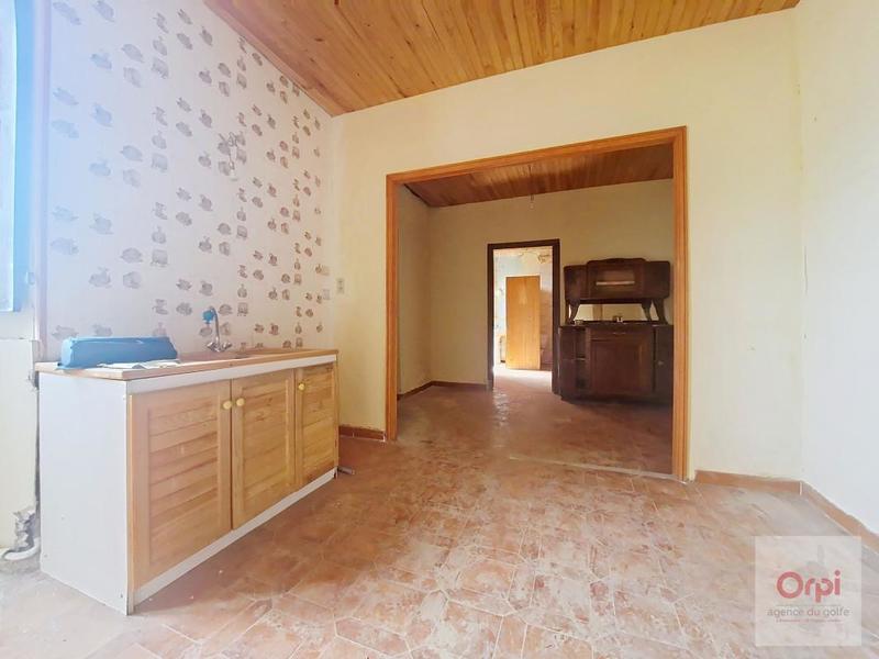 Maison - 363 m² - 1 pièce