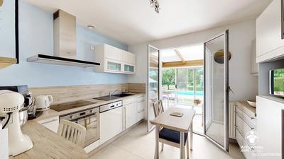 Maison - 125 m² - 5 pièces