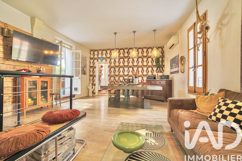 Maison - 225 m² - 7 pièces