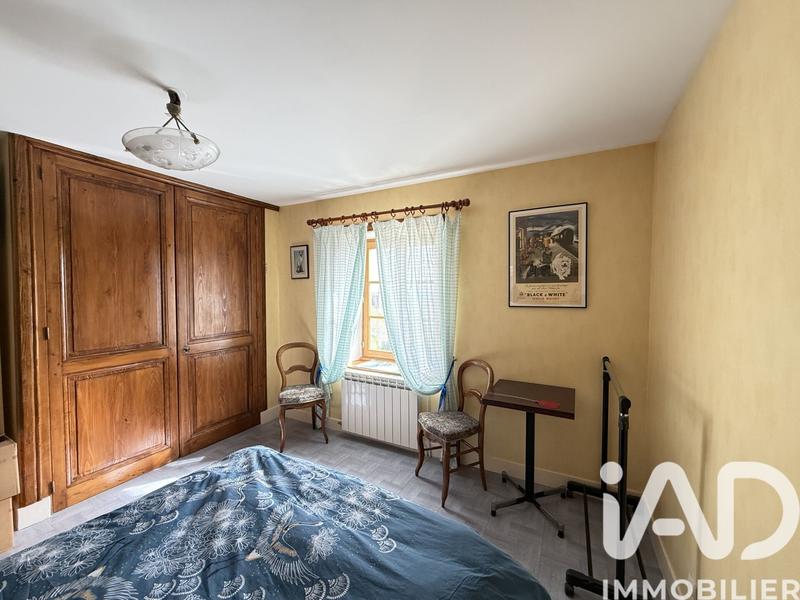 Maison - 180 m² - 6 pièces