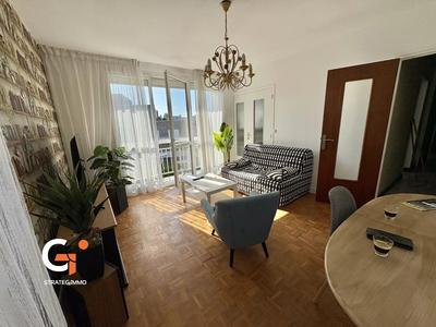 Chambre - 71 m² - 4 pièces