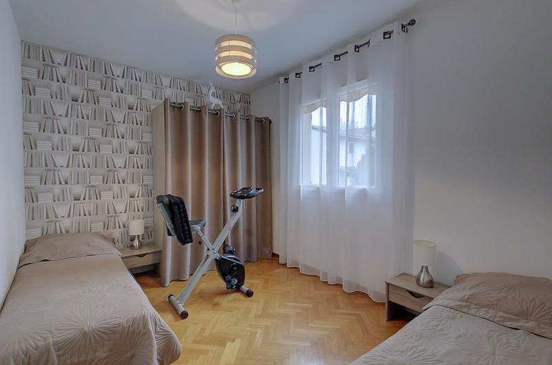 Maison - 92 m² - 4 pièces