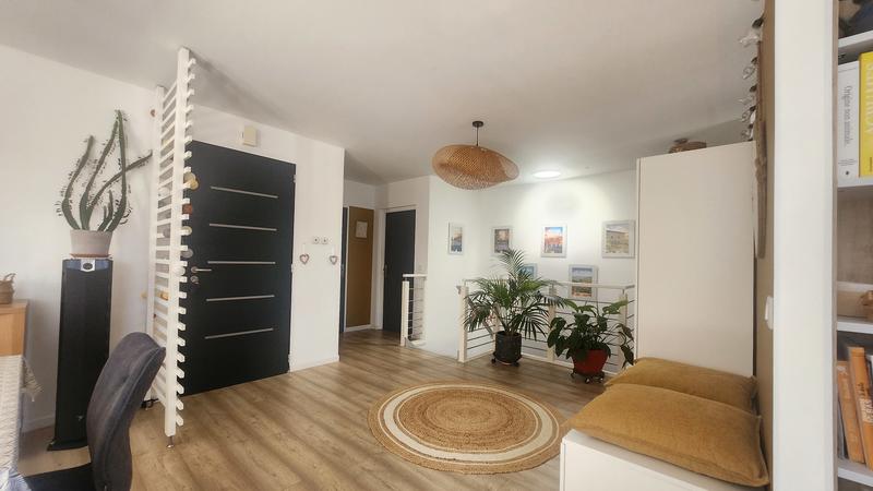 Maison - 140 m² - 7 pièces