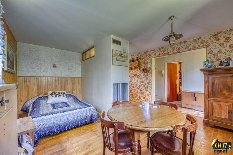 Maison - 182 m² - 7 pièces