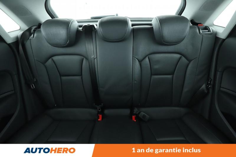 Audi A1 sportback 1.6 Tdi Ambition Luxe s tronic 116 ch