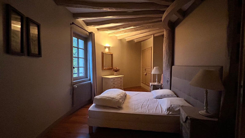 Maison - 104 m² - 4 pièces