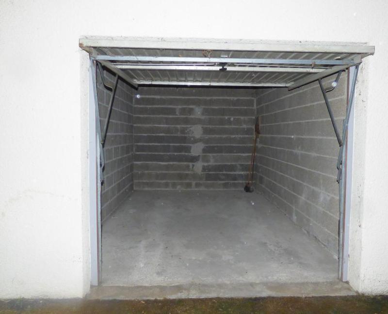 Garage - 10 m²