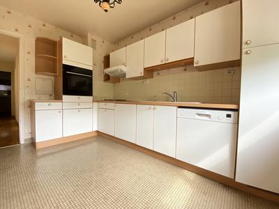 Appartement - 77 m² - 4 pièces