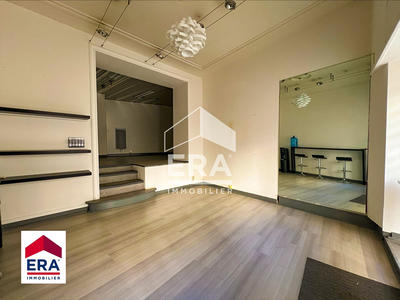 Local commercial - 63 m² - 4 pièces