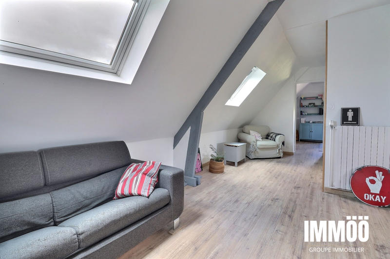 Maison - 168 m² - 6 pièces