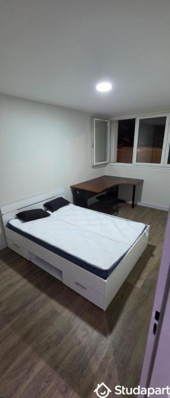 Chambre - 15 m² - 1 pièce