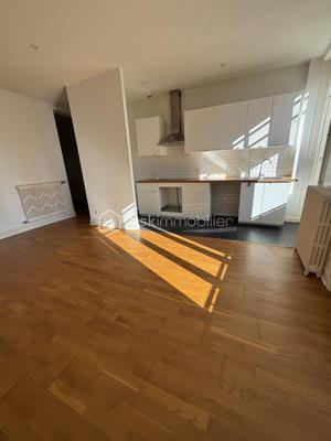 Appartement - 72 m² - 3 pièces