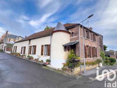 Maison - 229 m² - 8 pièces