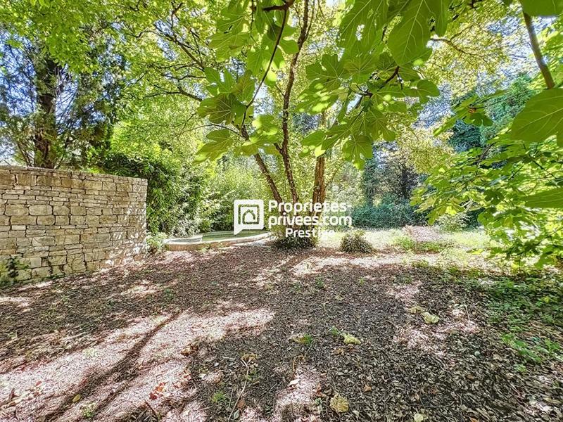 Maison - 211 m² - 7 pièces