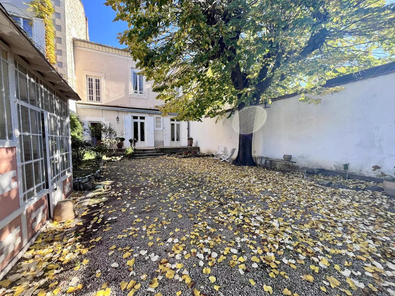 Maison - 145 m² - 5 pièces