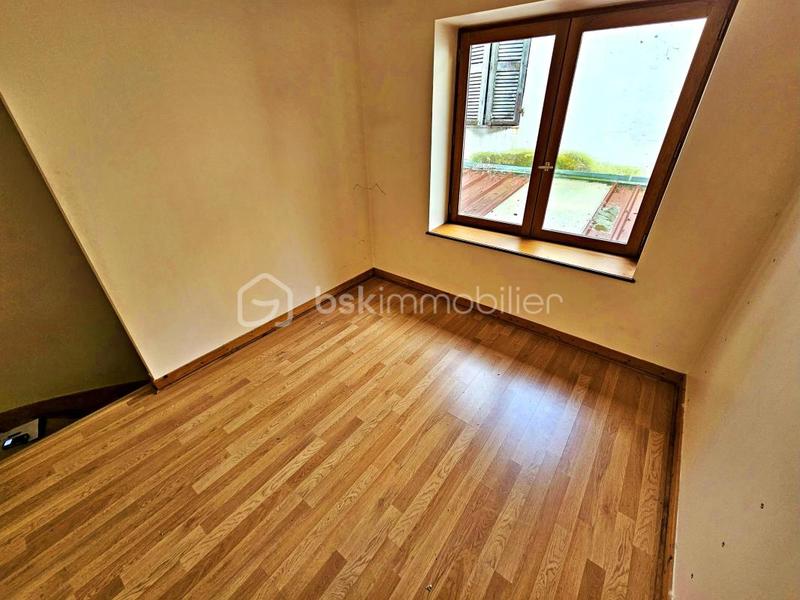 Bureau - 94 m² - 4 pièces