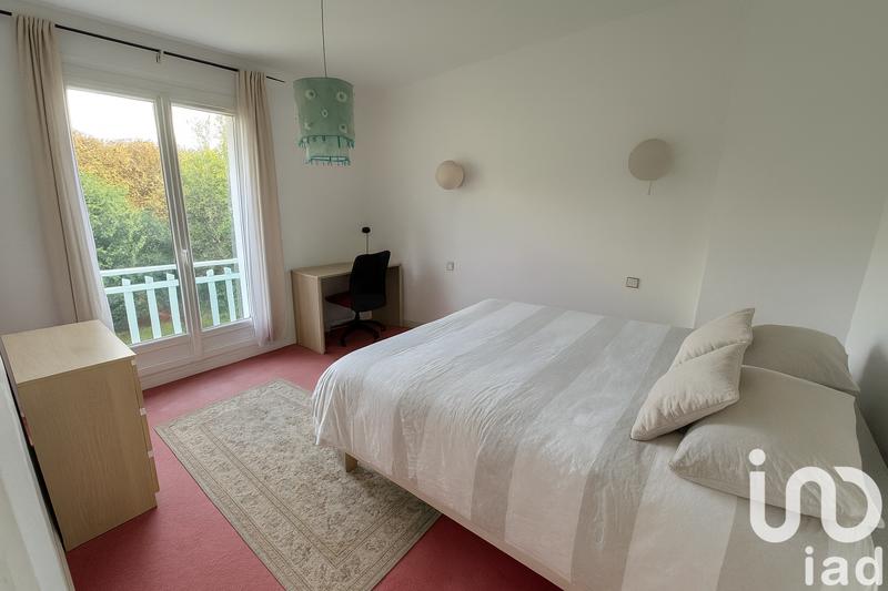 Maison - 178 m² - 8 pièces