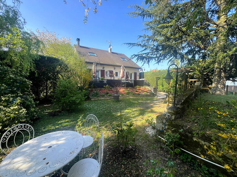 Maison - 127 m² - 7 pièces