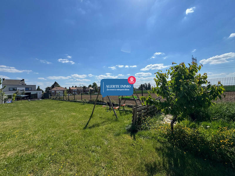 Maison - 243 m² - 7 pièces