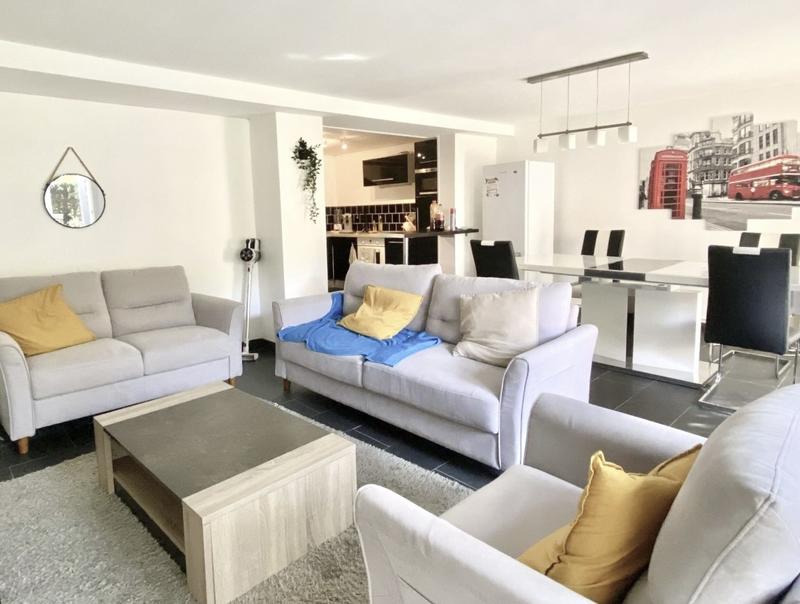 Maison - 110 m² - 5 pièces