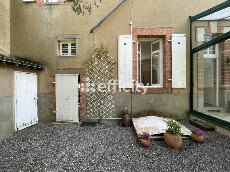 Maison - 169 m² - 7 pièces