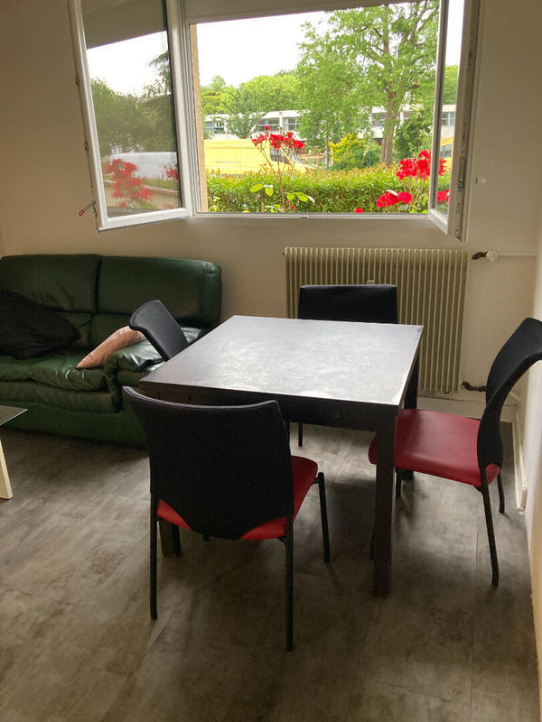 Appartement - 65 m² - 4 pièces