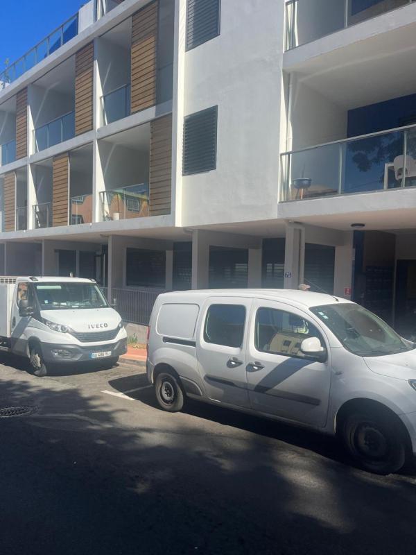 Local commercial - 192 m²