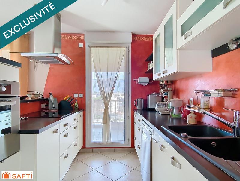 Appartement - 82 m² - 4 pièces
