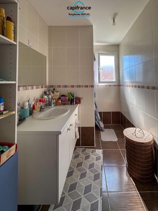 Maison - 88 m² - 5 pièces