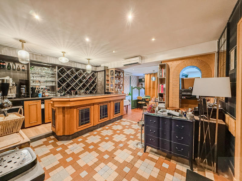 Local commercial - 300 m²