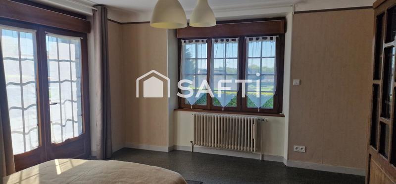 Maison - 180 m² - 8 pièces