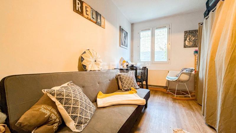 Maison - 104 m² - 4 pièces