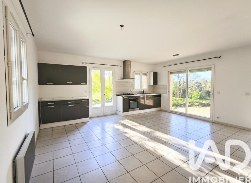 Maison - 73 m² - 5 pièces