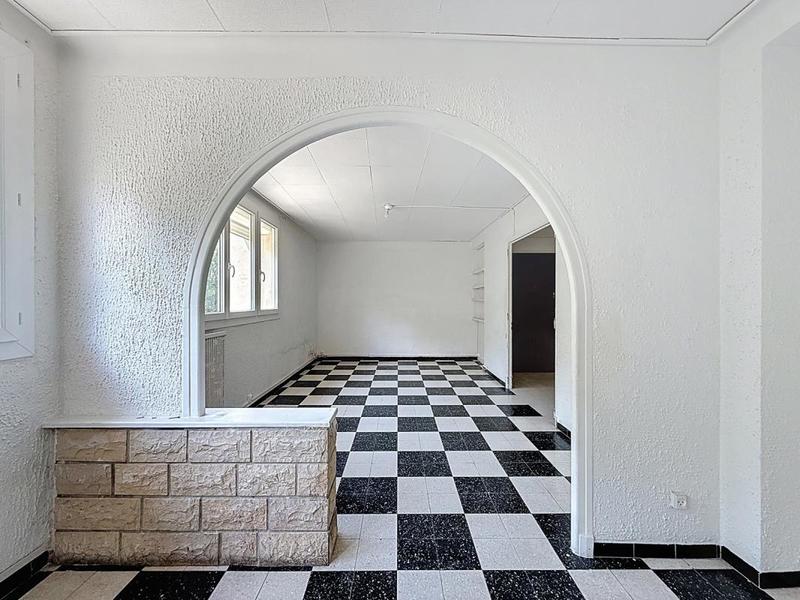 Appartement - 83 m² - 5 pièces