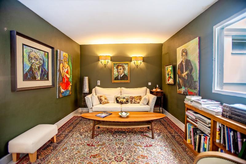 Maison - 446 m² - 12 pièces