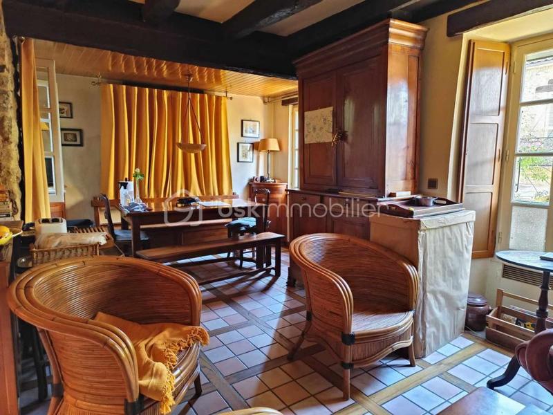 Maison de village - 309 m² - 11 pièces