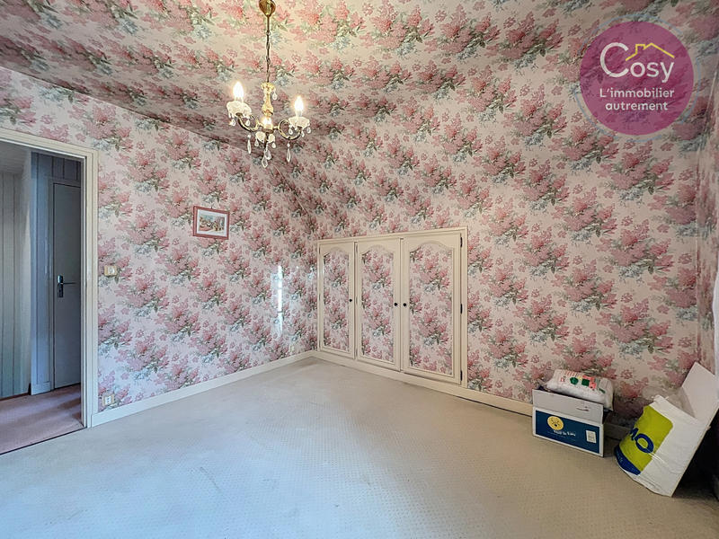 Maison - 138 m² - 7 pièces