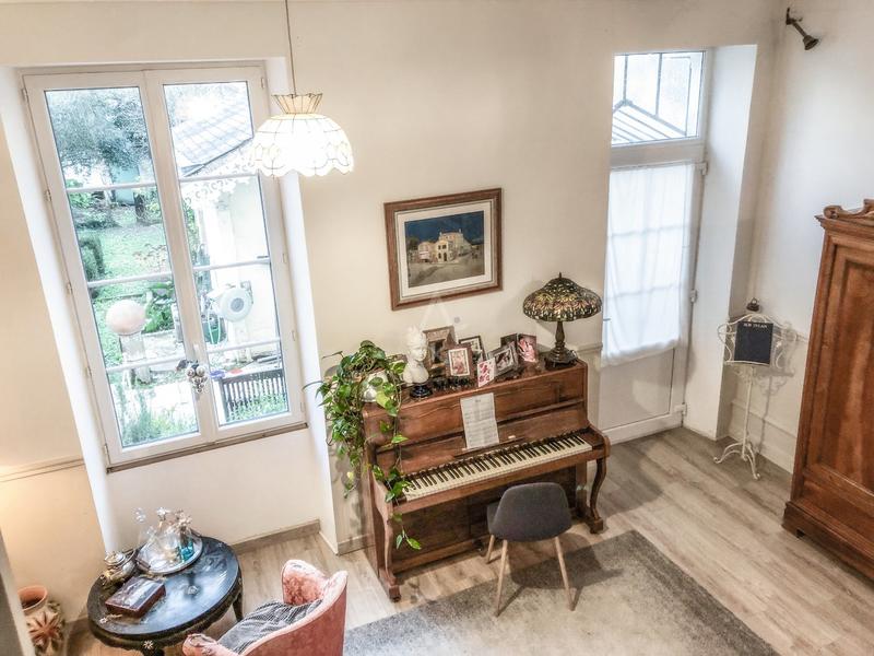 Maison de ville - 180 m² - 7 pièces