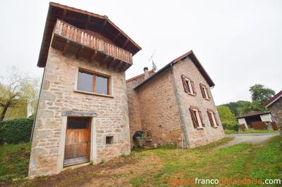 Maison - 117 m² - 9 pièces