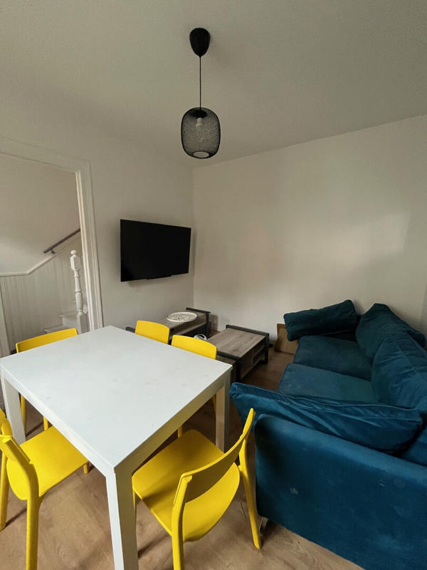 Maison - 80 m² - 5 pièces