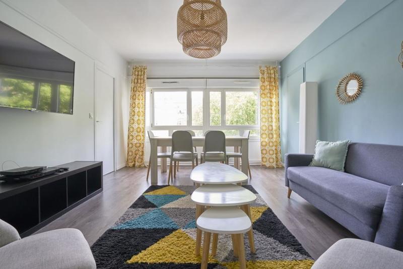 Appartement - 102 m² - 6 pièces