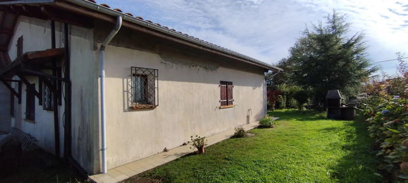 Maison - 200 m² - 6 pièces